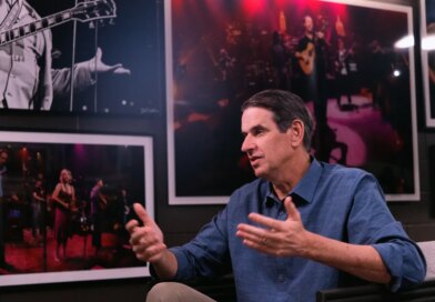 Bill Gurley says that right now, the worst thing you can do for your career is play it safe | TechCrunch