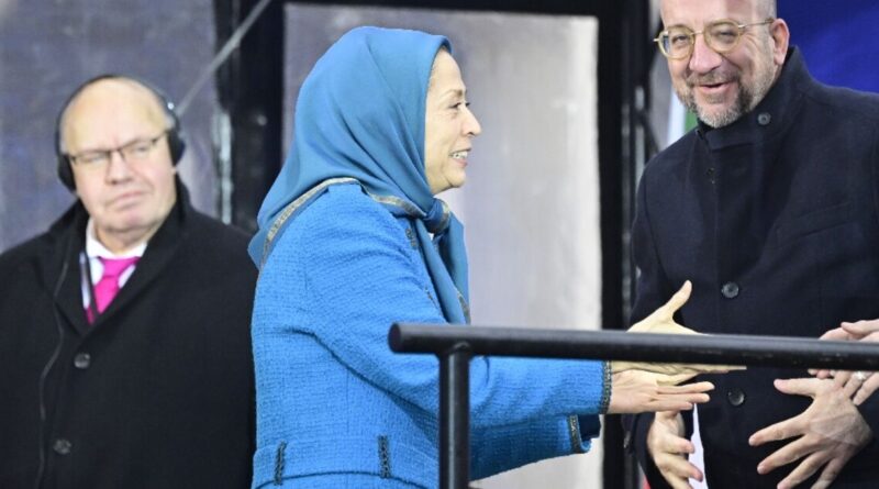 Demonstrators in Berlin call for fall of Iran's Islamic republic