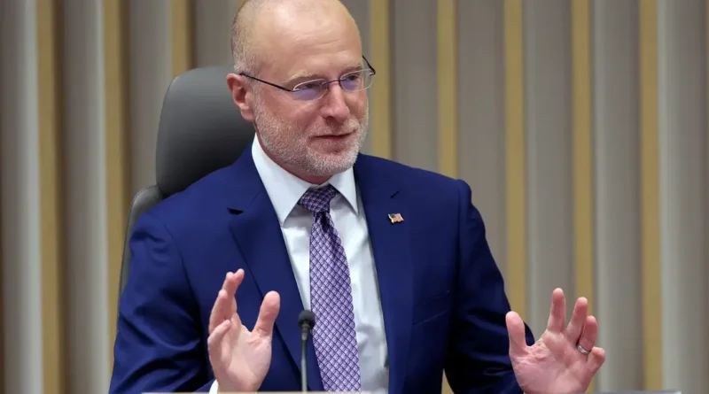 FCC Chair Brendan Carr responds to Stephen Colbert, calling incident 'Democrat on Democrat violence'