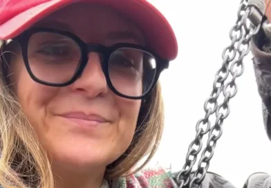 I found a Bottega Veneta bag at the thrift store. I paid $8, and it's worth $3,000.