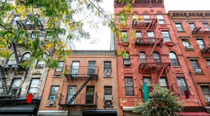 I used ChatGPT, Gemini, and Perplexity to research a gnarly NYC rent situation. Here's what I learned.