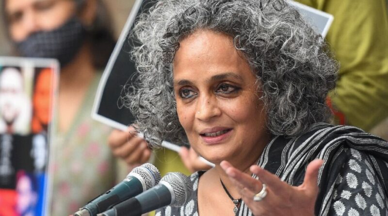 Indian writer Roy pulls out of Berlin Film Festival over Gaza row