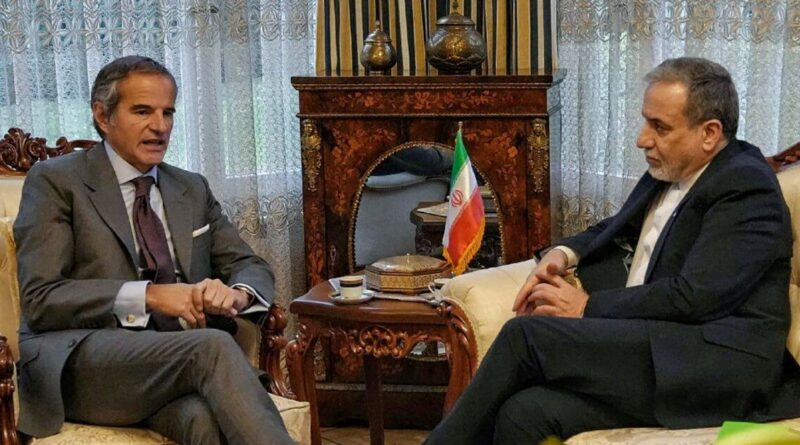 Iran FM in Geneva for US talks, as Guards begin drills in Hormuz Strait