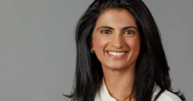 I've helped lead AI adoption at both PwC and Freshworks. Here are 3 AI mistakes I see workers making.