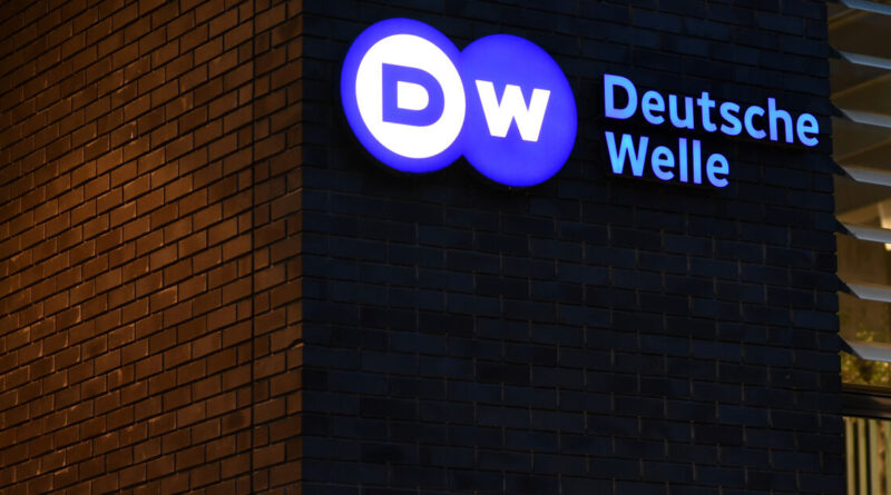 Journalist with Germany's Deutsche Welle detained in Turkey