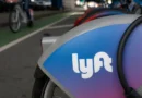 Lyft's stock plummets 16% as a disappointing quarter presents a setback for its comeback story