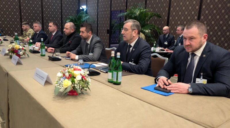 Missiles fly as 3rd round of Russia-Ukraine peace talks kick off in Geneva