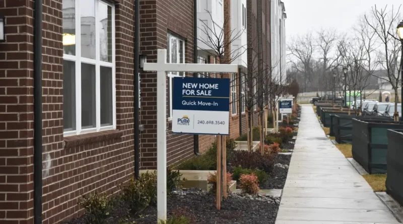 Mortgage rates are back below 6%, the lowest since 2022