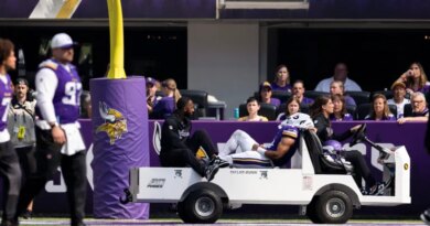 Rondale Moore reacts.