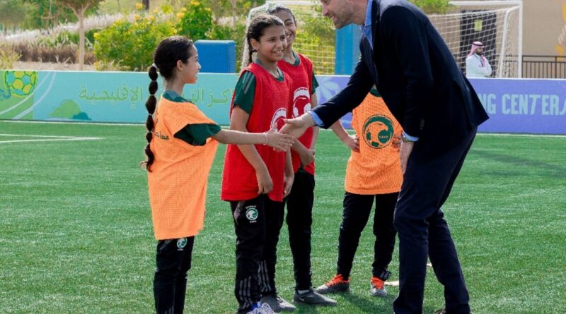 Prince William meets footballers, gamers during Saudi tour