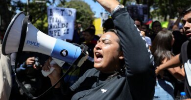 Protesters march in Venezuela as National Assembly weighs amnesty bill
