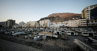 Saudi Arabia deploys cash and clout in Yemen after ousting UAE