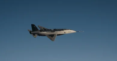 Shield AI says its Hivemind AI pilot just flew a drone vying to become a future Air Force uncrewed wingman