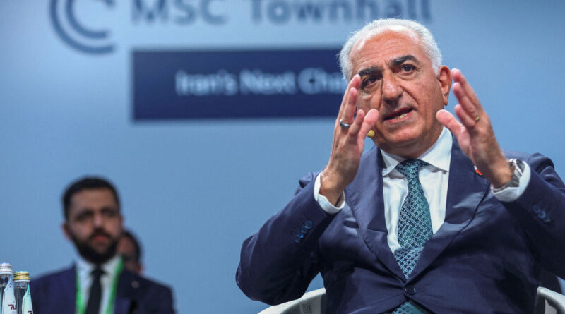 Son of Iran's last shah urges US military intervention in Iran