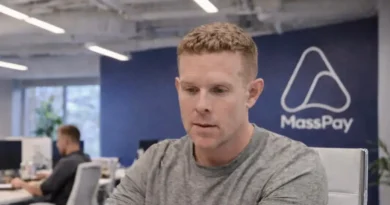 Startup's employees warmed to AI after the launch of a profit-sharing program