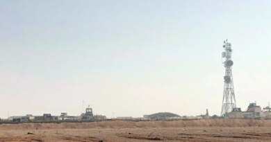 Syrian army takes control of al-Tanf military base as US troops pull out