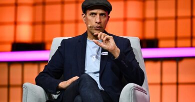 The enterprise AI land grab is on. Glean is building the layer beneath the interface. | TechCrunch