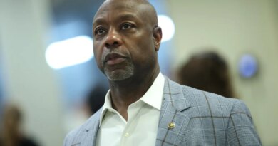 These Republicans Are Breaking With Trump On Jerome Powell Probe