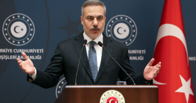 Turkey to stress need to update customs union with EU during commissioner's visit