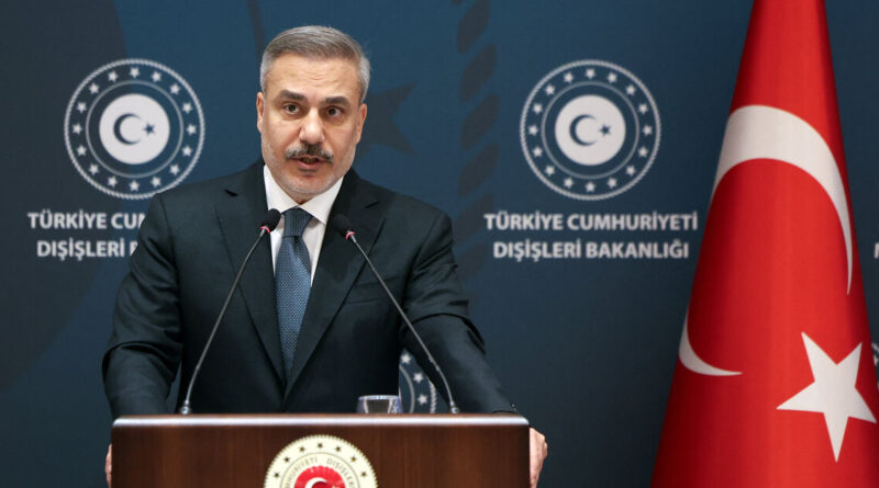 Turkey’s foreign minister says the US and Iran showing flexibility on nuclear deal, FT reports
