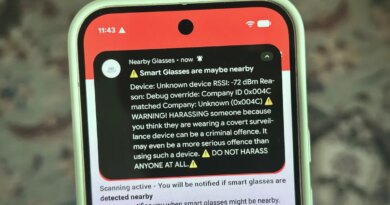 a photo showing the Nearby Glasses app and an alert notification on an Android device