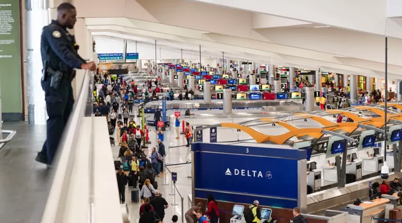 After weeks of huge lines, TSA waits at America's busiest airport plummet from 4 hours to 5 minutes