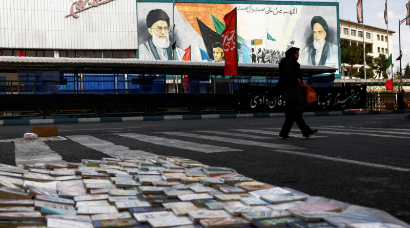 Analysis-One month into Iran war, only hard choices for Trump