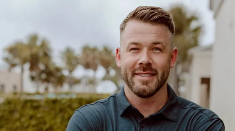 As a real estate agent, making money off Airbnbs was a safe bet. I decided to franchise my favorite coffee shop instead.