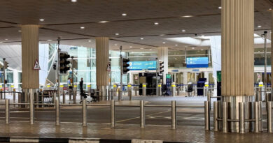 Australia says more flights from Middle East expected, situation still volatile