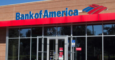 Bank of America executive Scrivener sells $2.49 million in stock