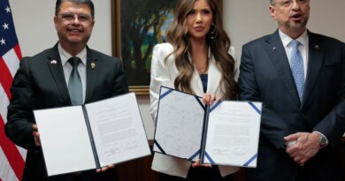 Costa Rica to accept 25 deportees per week under Trump deportation effort