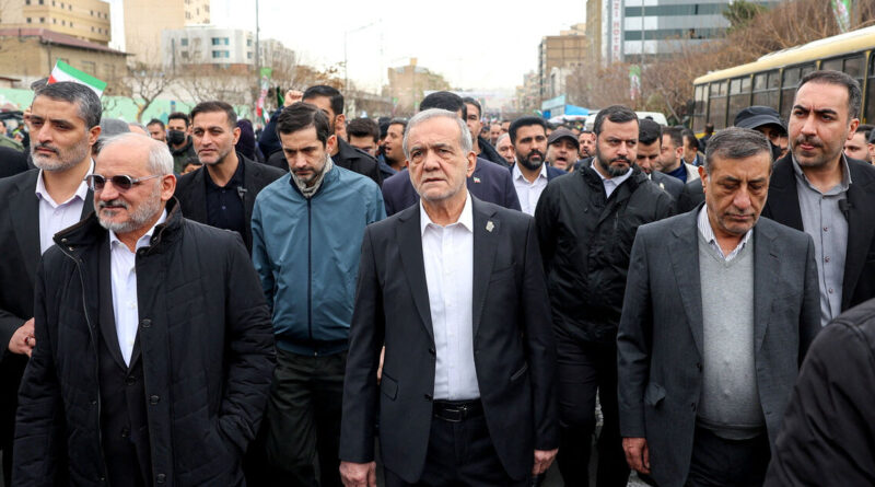 Cracks emerge in Iran's leadership as it reels under bombardment