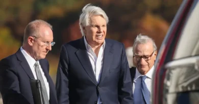 Ex-CEO of Abercrombie & Fitch was recorded on prison tape saying doctors 'better find me incompetent'