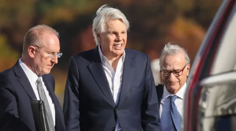 Ex-CEO of Abercrombie & Fitch was recorded on prison tape saying doctors 'better find me incompetent'