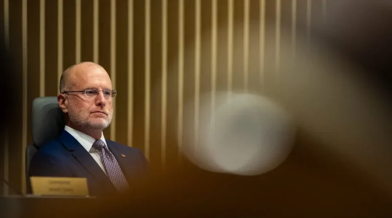 FCC chair threatens to pull licenses of broadcasters airing 'distortions' about the Iran war