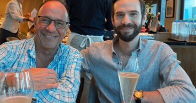 Joel and Jonathan Gavalas dining out