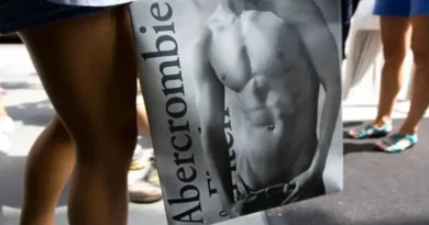Feds hit play on Abercrombie & Fitch ex-CEO's prison tapes