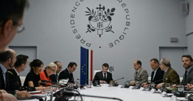 France's Macron urges Iran to cease regional attacks, restore Hormuz navigation