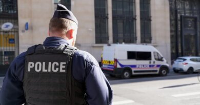 French authorities open terrorism probe after police thwart a suspected bombing outside a Bank of America building in Paris | Fortune