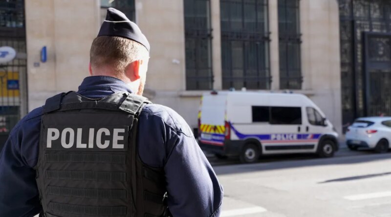French authorities open terrorism probe after police thwart a suspected bombing outside a Bank of America building in Paris | Fortune
