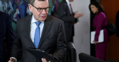 German foreign minister hopes Iran peace talks given chance to work