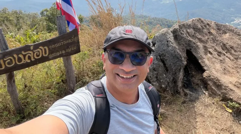 He turned 50 and realized the entrepreneur grind wasn't worth it. 2 years later, he retired to Chiang Mai.