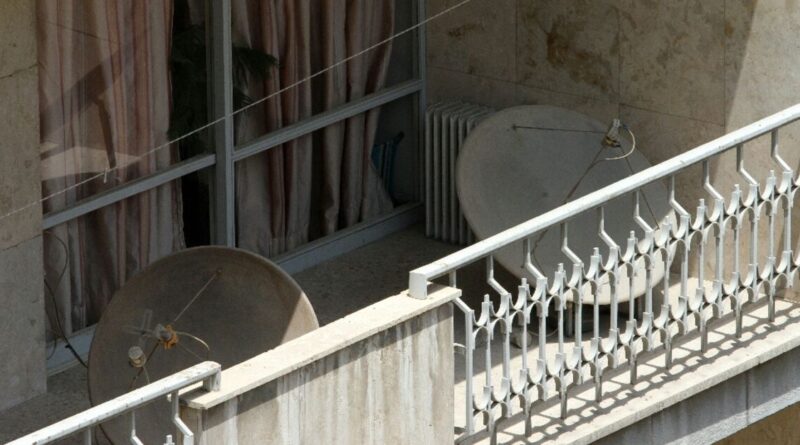 How Iranians are communicating through internet blackout