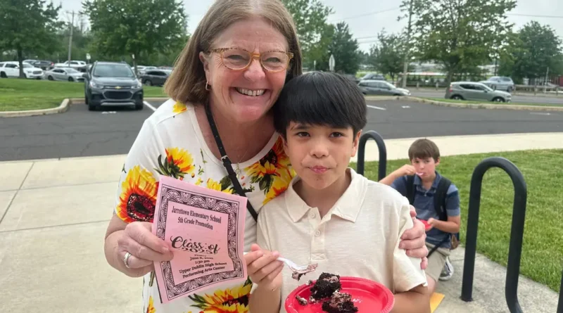 I tried to be the perfect school volunteer mom. My kids don't remember it.