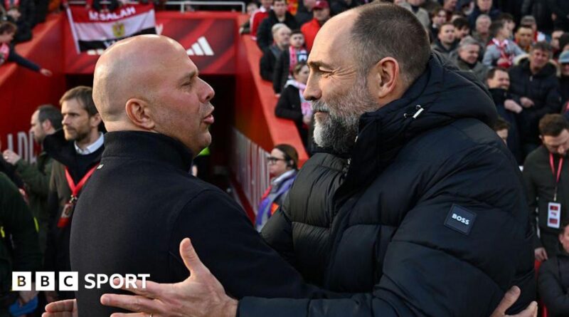 Tottenham interim boss Igor Tudor hugs the real Arne Slot before their Premier League fixture