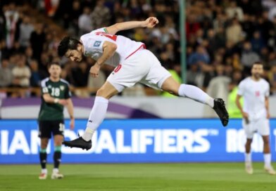 Sardar Azmoun in action.