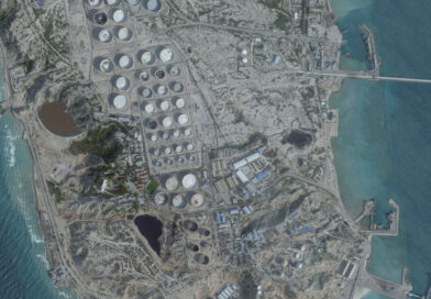 Iran says coastal attack will lead to full Gulf closure and mine-laying Iran says coastal attack will lead to full Gulf closure and mine-laying