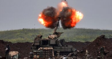 Iranians mark Eid as Trump mulls winding down war