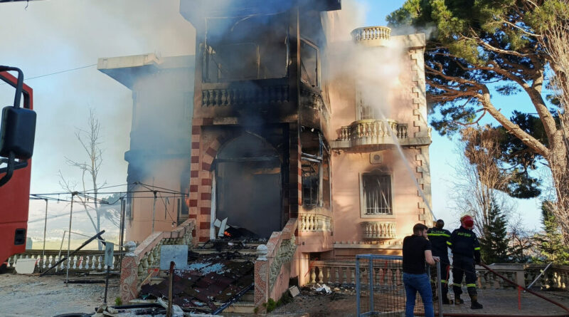 Israel doubles troops in Hezbollah fight, searches homes in south Lebanon