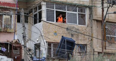 Israel evicts 11 Palestinian families in east Jerusalem